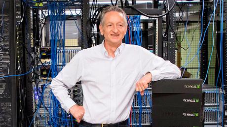 #ULTIMAHORA: Pionero #inteligenciaArtificial renuncia #Google para advertir