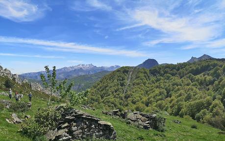Circular al Tiatordos desde Taranes
