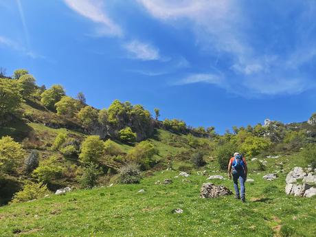 Circular al Tiatordos desde Taranes