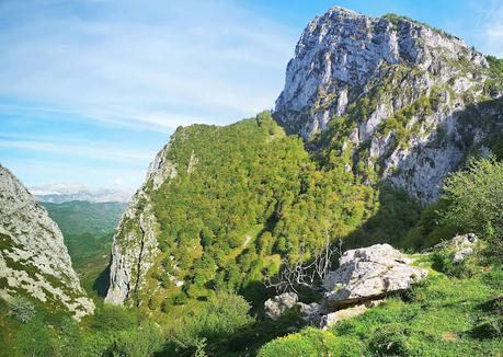 Circular al Tiatordos desde Taranes