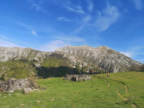 Circular al Tiatordos desde Taranes