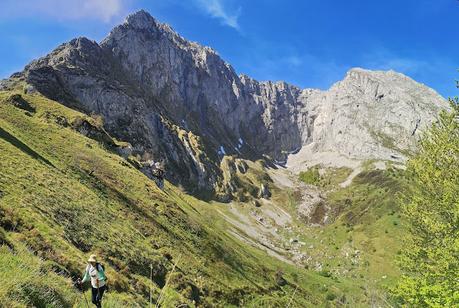 Circular al Tiatordos desde Taranes