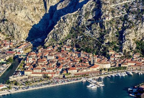 N.o 1 de Bahía de Kotor Montenegro