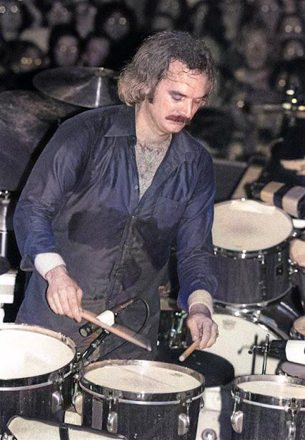 Efemérides del Rock y Heavy Metal: Que pasó un 07 de Mayo