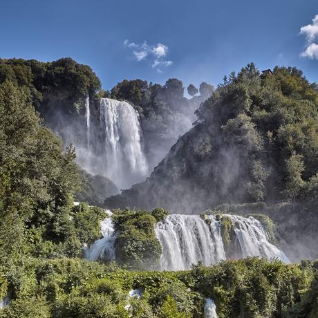 15 asombrosas cascadas en Italia