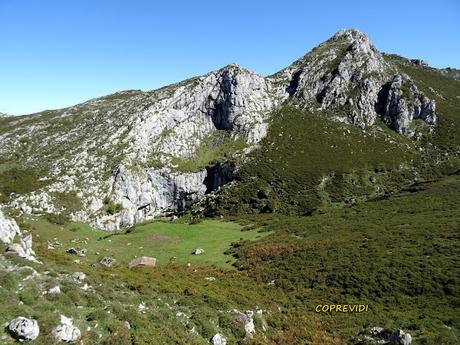 Arenas de Cabrales-Canal de Somas-Portudera-La Calzada de Caoru