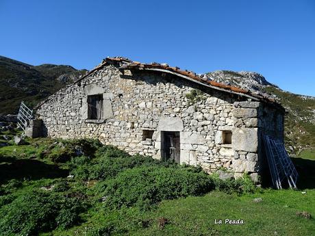 Arenas de Cabrales-Canal de Somas-Portudera-La Calzada de Caoru