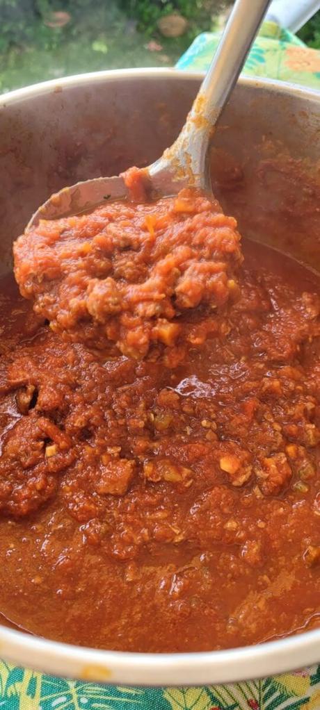 Tagliatelle con salsa de carne picada