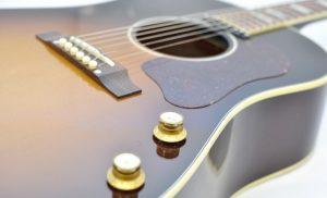 ¿CUAL ES LA MEJOR MARCA DE GUITARRAS ACÚSTICAS?