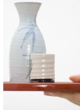 A VUELTAS CON EL SAKE