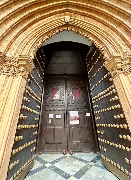 La iglesia de San Juan de la Palma (2) la entrada principal de la