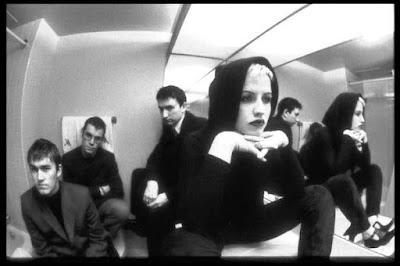 The Cranberries - Dreams (1993) The Cranberries - Dreams (1993)