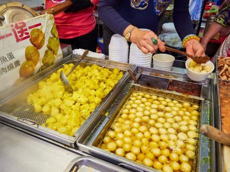 bola de pescado de hong kong