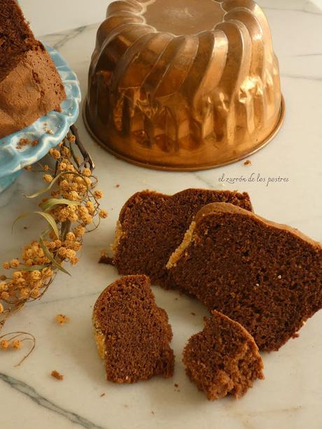 Bundt Cake Chocolate  y Manises (Cacahuetes)
