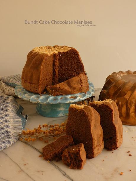 Bundt Cake Chocolate  y Manises (Cacahuetes)