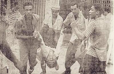 Más Escuelas y Menos Cantinas con estas consignas estudiantiles fueron reprimidos en Mayo de 1958