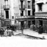 1868: Barricadas en la Calle Atarazanas durante la revolución conocida como La Gloriosa