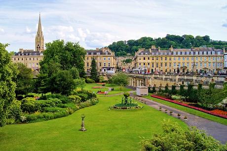 14 atracciones turísticas mejor valoradas en Inglaterra Los baños romanos y la ciudad georgiana de Bath