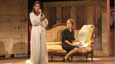 Maria Callas Sfogato, Callas Se Reconcilia Con Maria. Maria Callas Sfogato, Callas Se Reconcilia Con Maria.