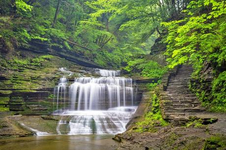 Cascada en Buttermilk Falls State Park