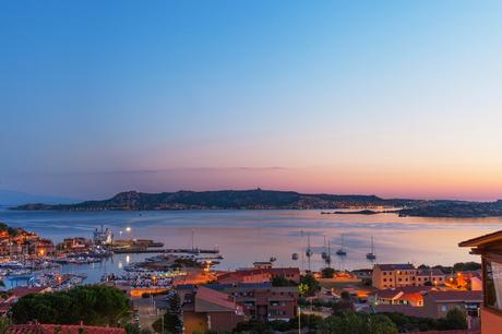 La playa rosa y las 5 playas rosadas más hermosas del mundo