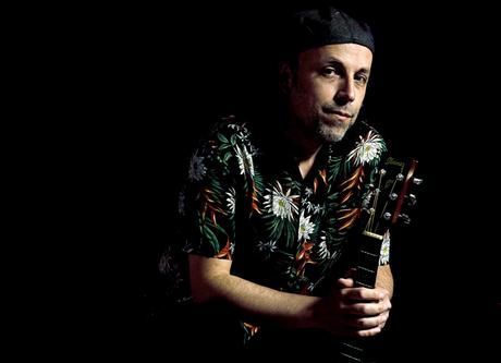 Jony Calleja celebra una década de trayectoria con su nuevo disco y conciertos ced7b465-963f-d0d1-83b5-bf0b1331c605