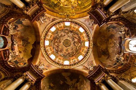 20 atracciones turísticas mejor valoradas en Praga Iglesia de San Nicolás