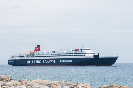 ferri-a-las-islas-griegas