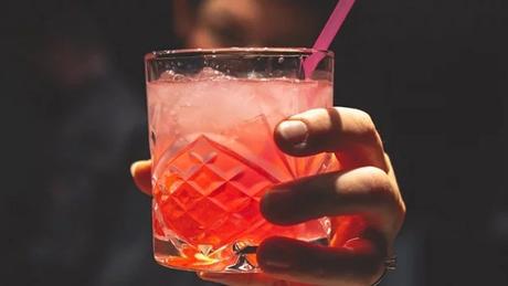 LA DRUNKOREXIA O CUANDO EL ALCOHOL SUSTITUYE A LA NUTRICIÓN