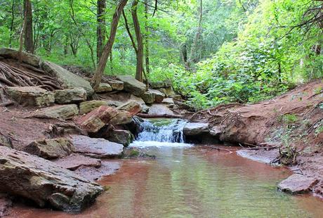 Cascada en Roman Nose State Park