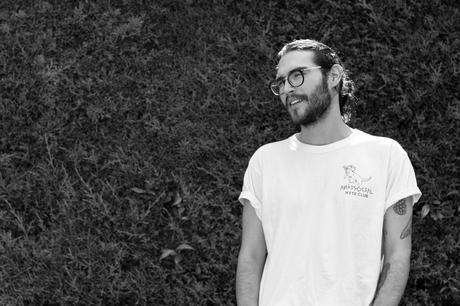 Juan Jose .ORD lanza «VOLVIMOS [)ESPERTE»