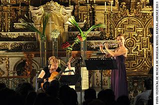 Danzando por el Mundo con Guitarra y Flauta en el Festival de Música de Morelia
