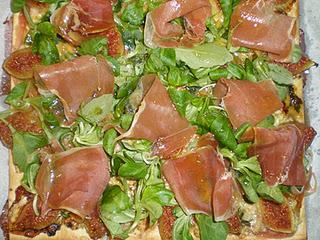 Ensalada templada de higos y roquefort