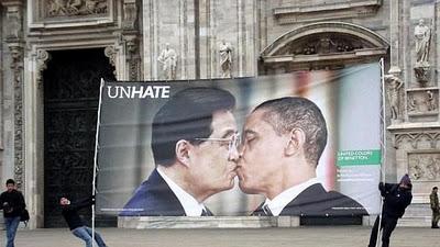 Obama y Hu Jintao se besan contra el odio