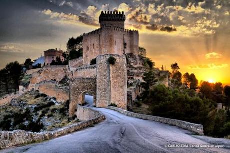 Una parada en el castillo de Alarcón, Cuenca. Una parada en el castillo de Alarcón, Cuenca.