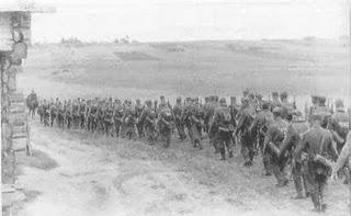 Toda Crimea, menos la fortaleza de Sebastopol, se encuentra ya en manos de Manstein - 16/11/1941.