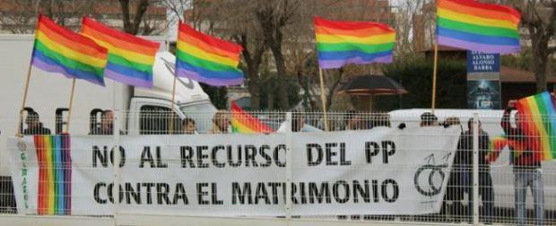 Rajoy no aclara que hará con el matrimonio gay en el debate de las elecciones