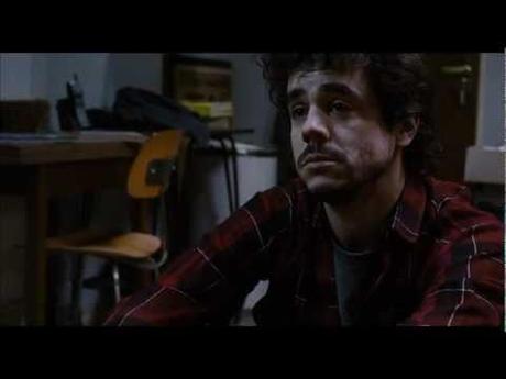 “Medianeras”: Buscando la media naranja YouTube Preview Image