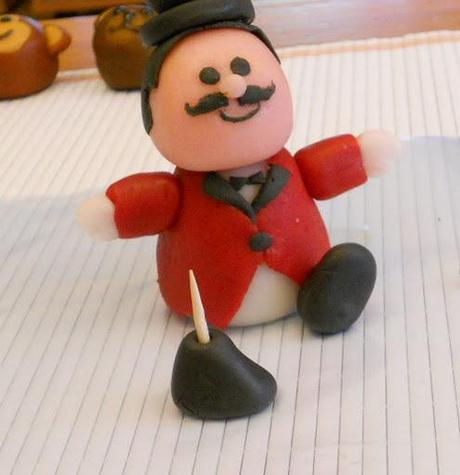 Modelado fondant - Animador de circo