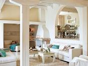 Casa rustica blanca azul