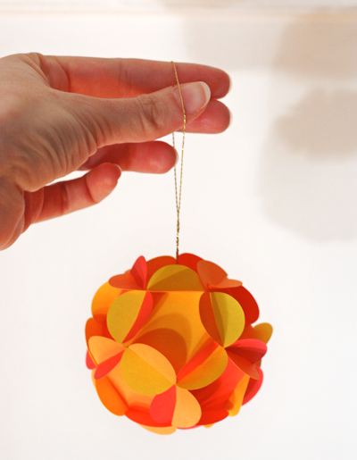 Diy: Bolas de papel decorativas en 3D