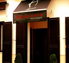 Cracker de sardina marinada con zaaluk