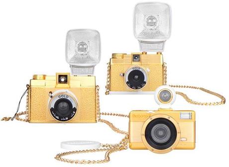 Lomography Gold Edition :: cámaras analógicas doradas