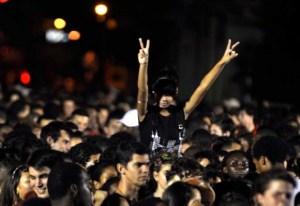 Concierto-en-la-escalinata-raul-torres-dia-del-estudiante-fotos-kaloian-4-580x399