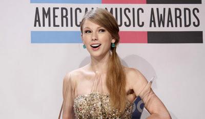 Taylor Swift se impone en los American Music Awards