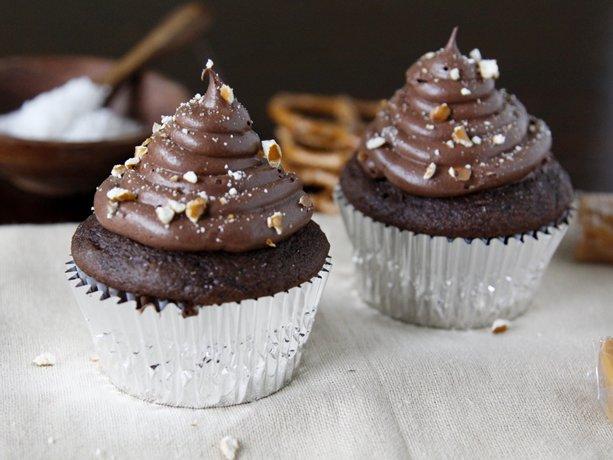 Cupcakes de chocolate con caramelo salado sorpresa Centro
