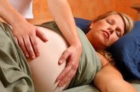 Los peligros de inducir el parto