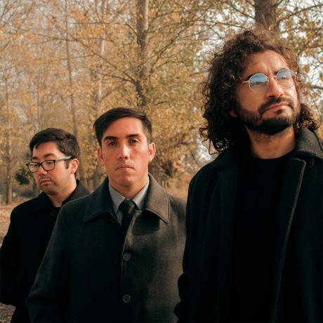 «Los días grises» es el nostálgico indie rock de Visceral NjEBKhLghXwclD19RE2Cx62VZVwCVM9c5zW8imyR