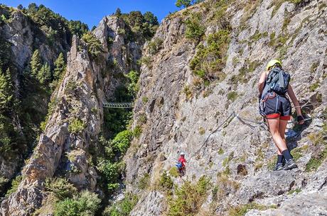Escaladores en Via Ferrata Canal del Grau