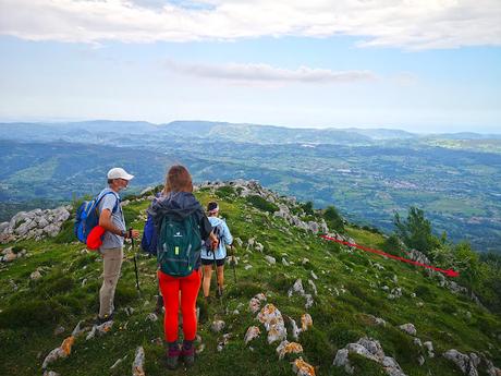 Integral a la Sierra de Peñamayor desde Les Praeres